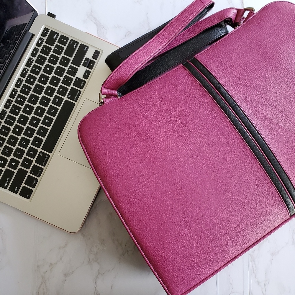 💕💻 Pink Laptop Bag